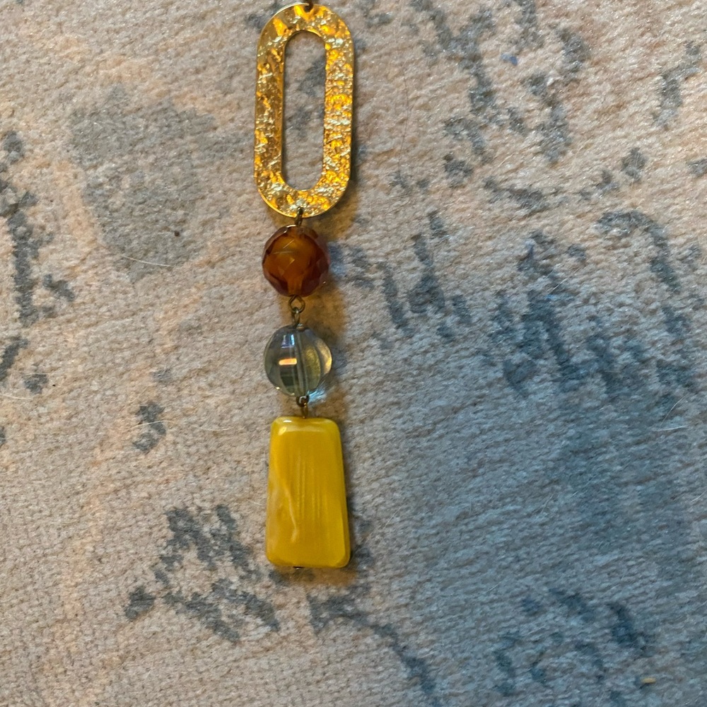 Sabika Gold Pendant Necklace